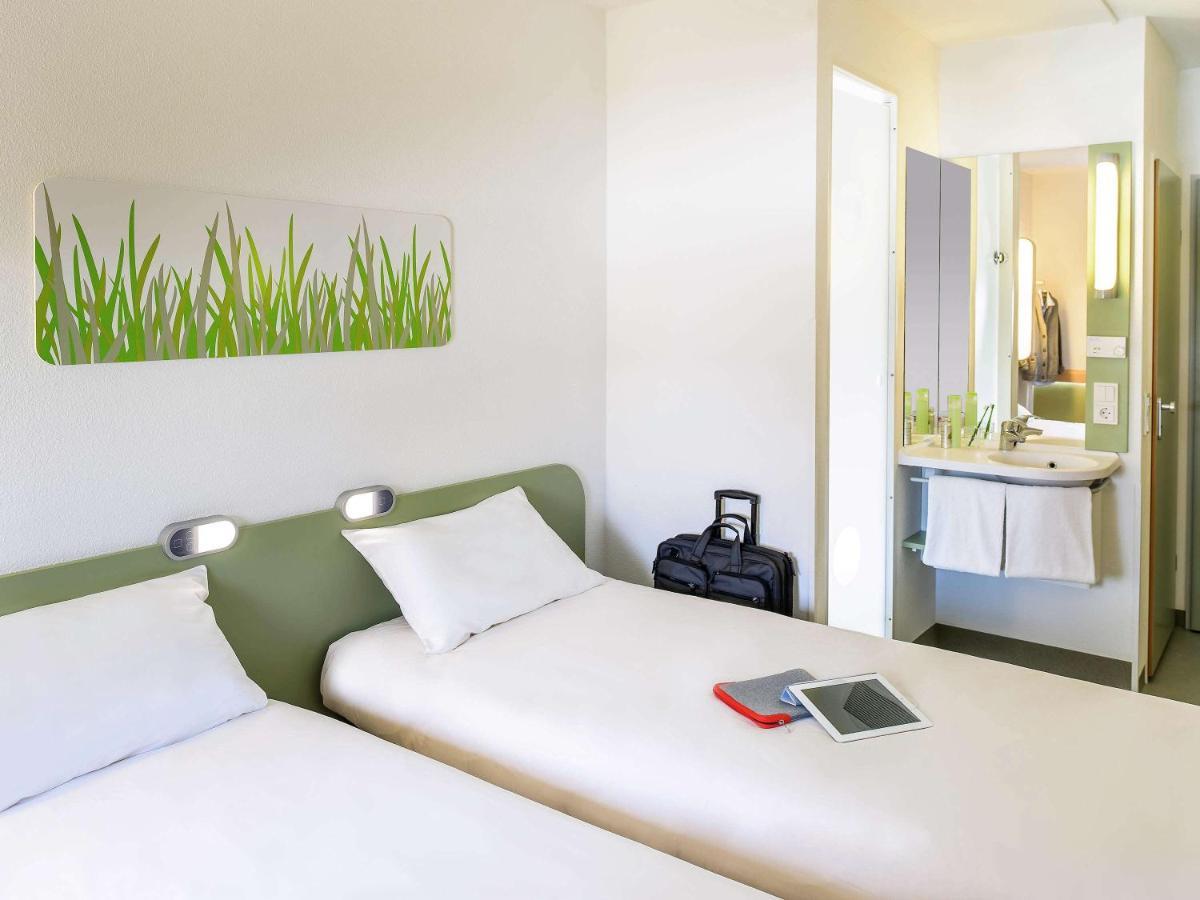 Ibis Budget Issoire Exterior photo